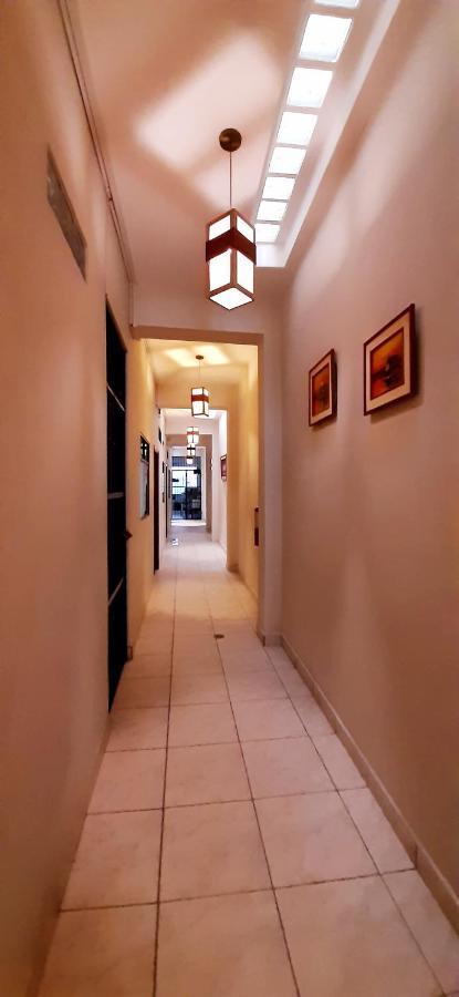 Hostal Huayruro Икитос Экстерьер фото